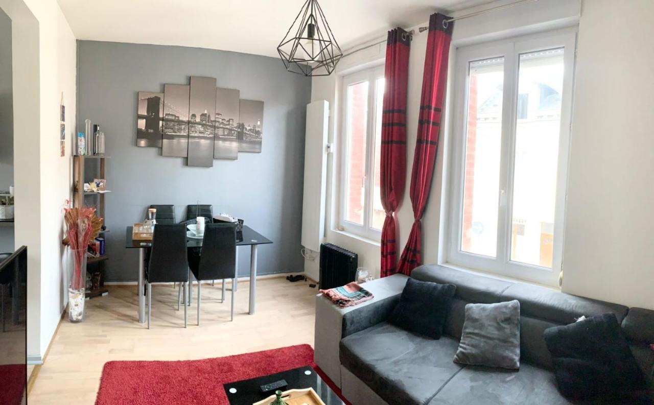 Très Calme Avec 2 Chambres Indépendantes Près Du Centre Ville
