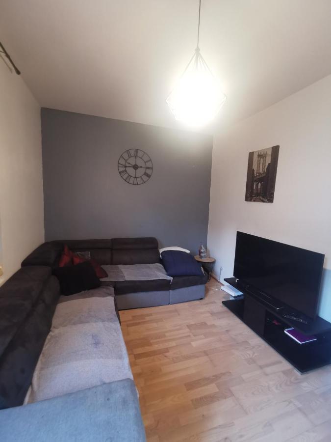 Appartement Très Calme Avec 2 Chambres Indépendantes Près Du Centre Ville